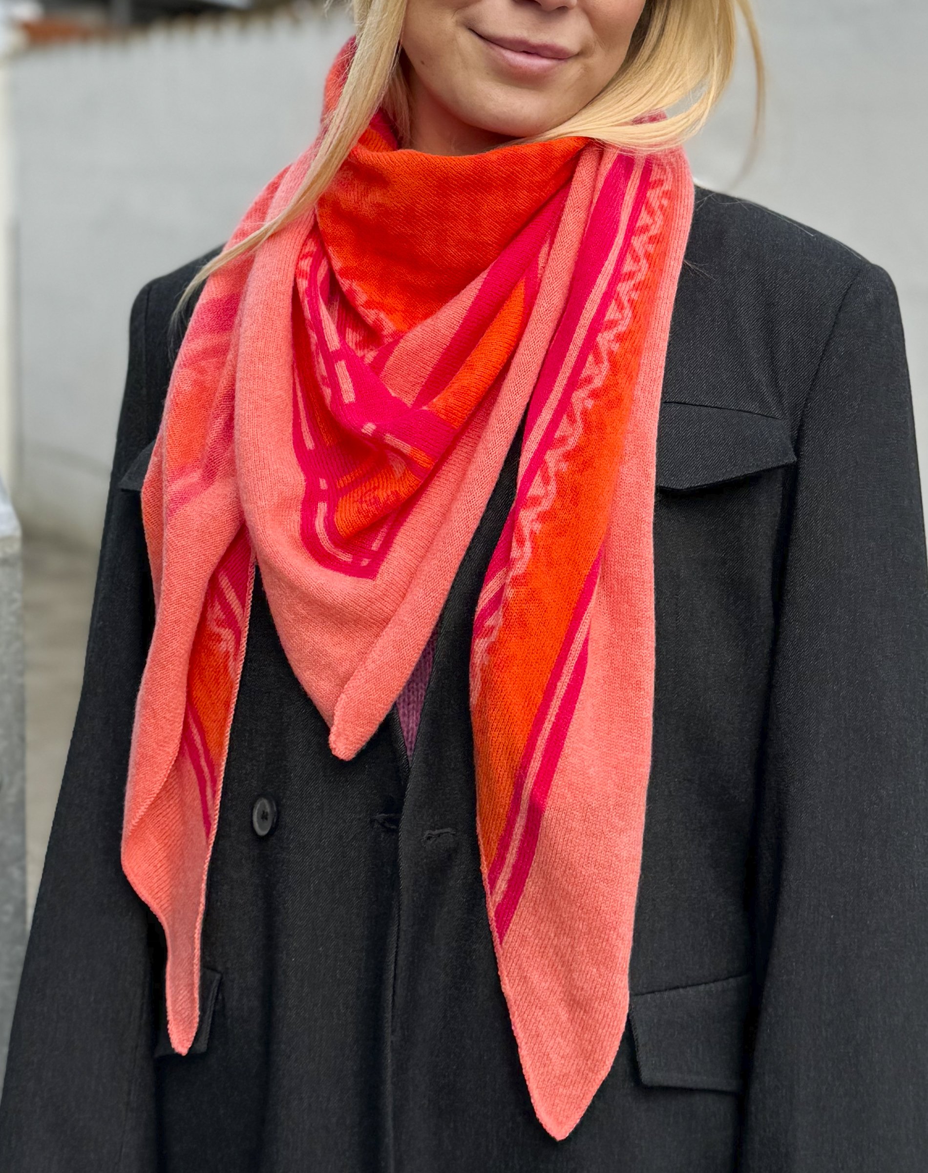 Triangle Double Heritage Tørklæde - Lala Berlin | byKalstrup